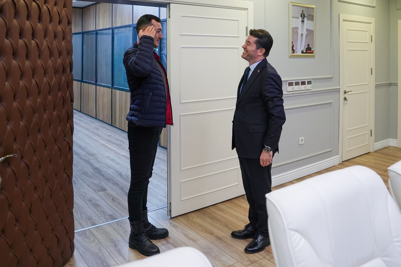 264Af8E1 88F1 4082 83Fc A5Db4A8B13F6