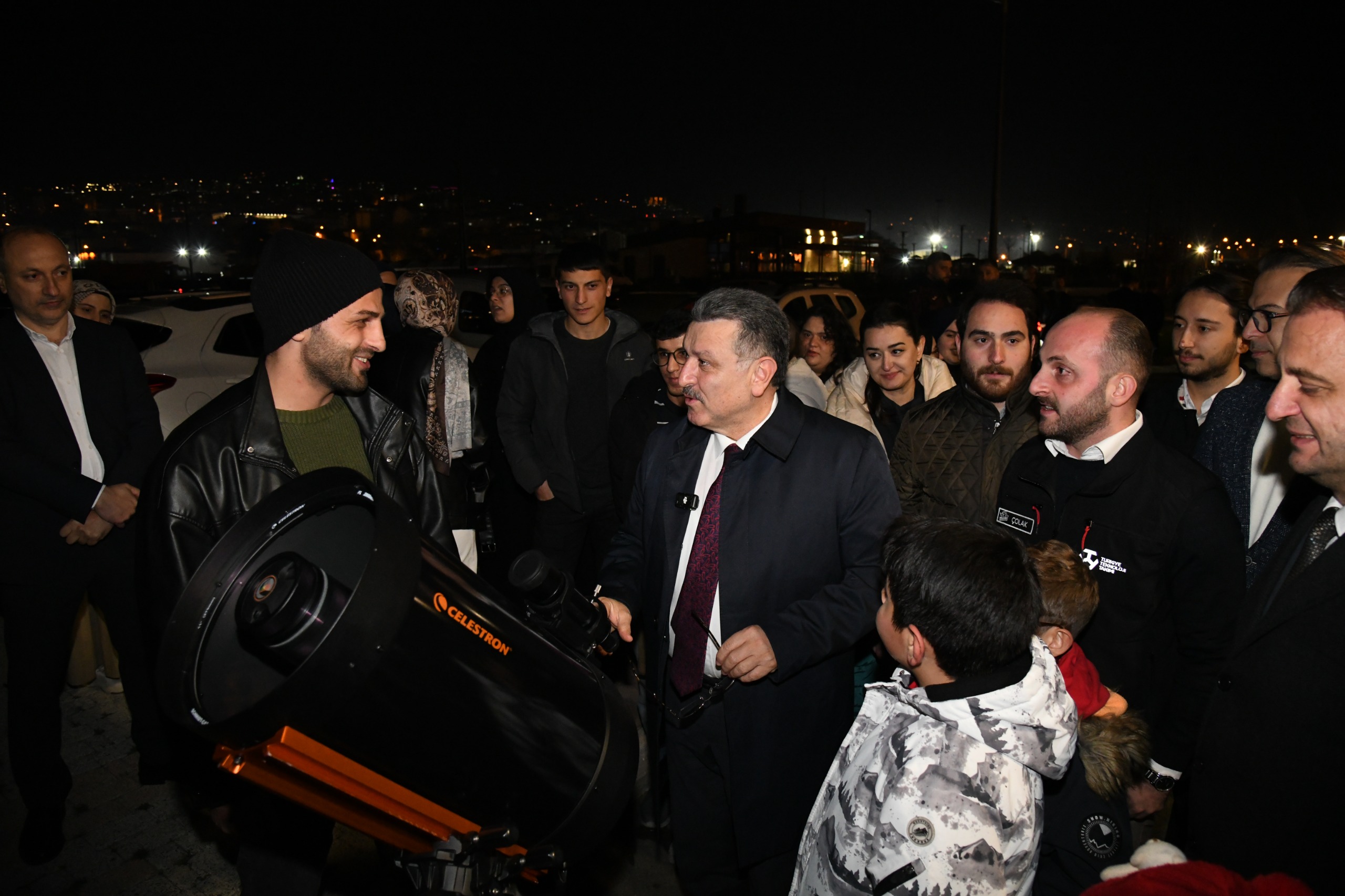 32Bac8A0 F420 4295 8Fad De27Aba9403D