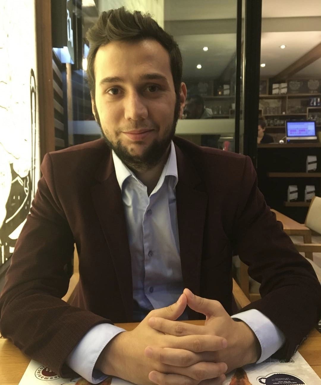 3C51De03 C85A 4Eef 985F 0C4Cfe9B14E2