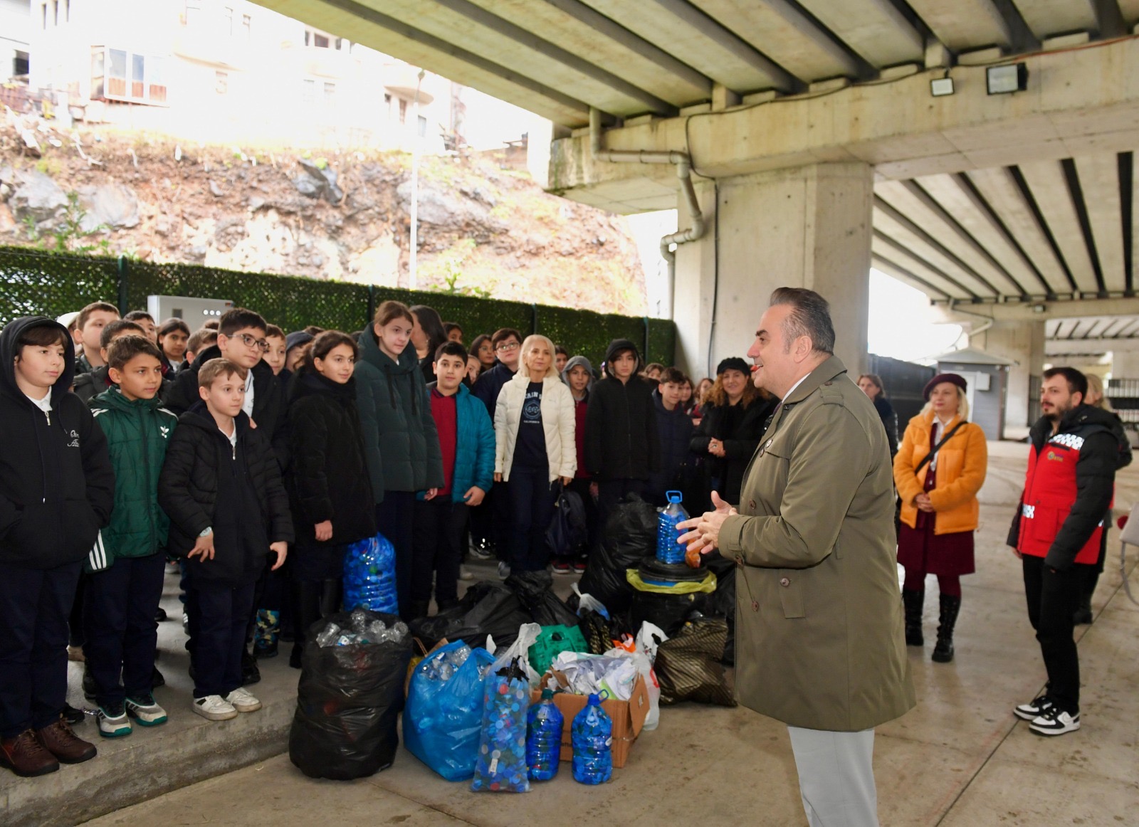 3D298428 5A06 4D47 Bd9C 4F8F50Ad557E