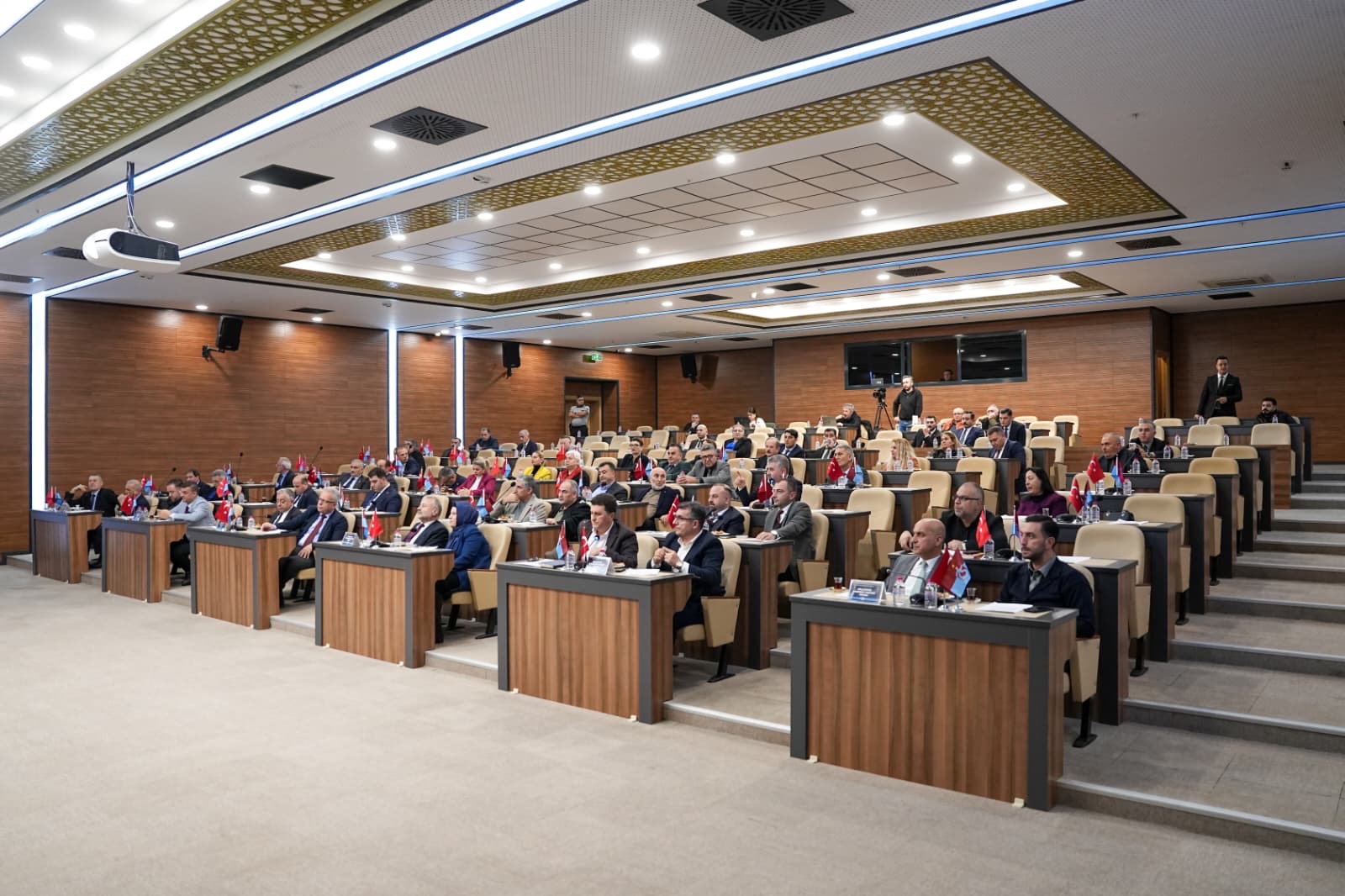 3Ff35B62 8998 4378 A005 9516D549A6B6