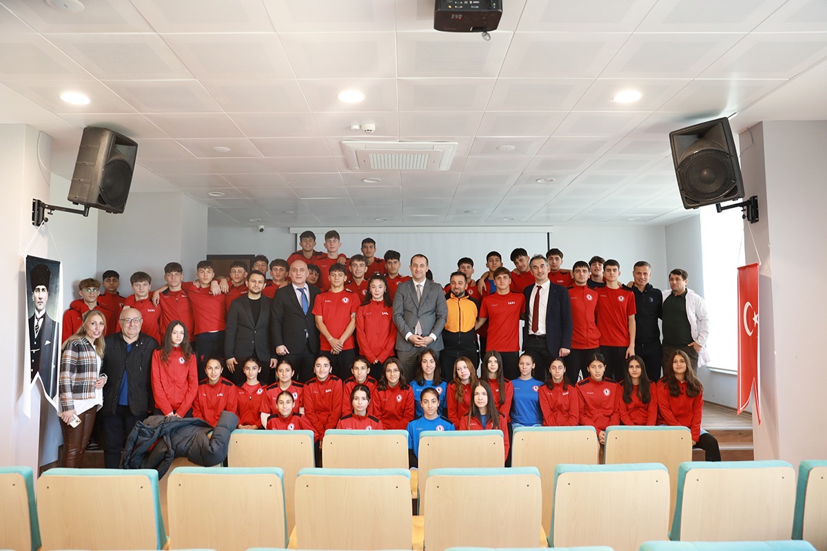 47F03Cf9 Fe54 4Cdf A608 77B0Afcbee17-1