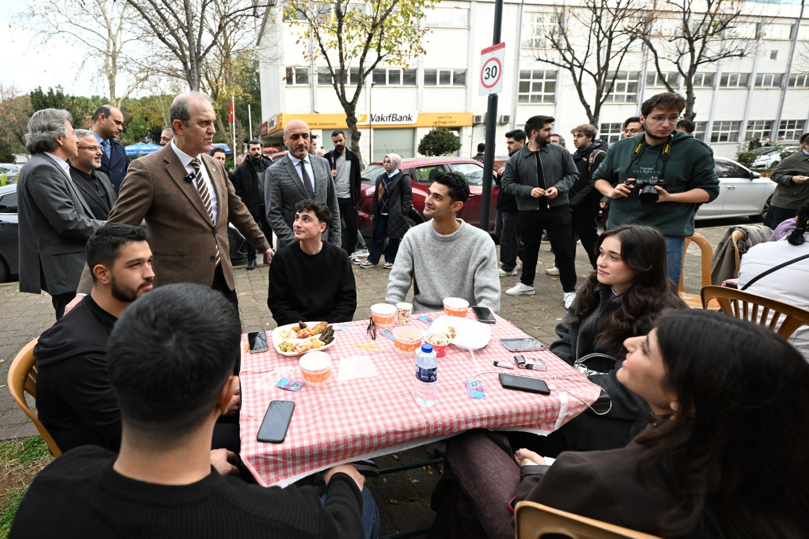 4Fdbbce9 E821 4798 8F3E 0D07663Ef854