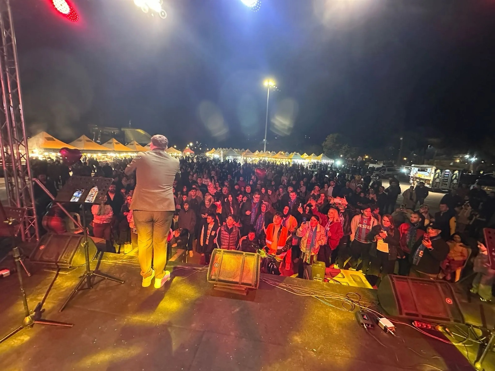 5E4B3Bbf D7F1 477F 9A60 B344Af4Ec569