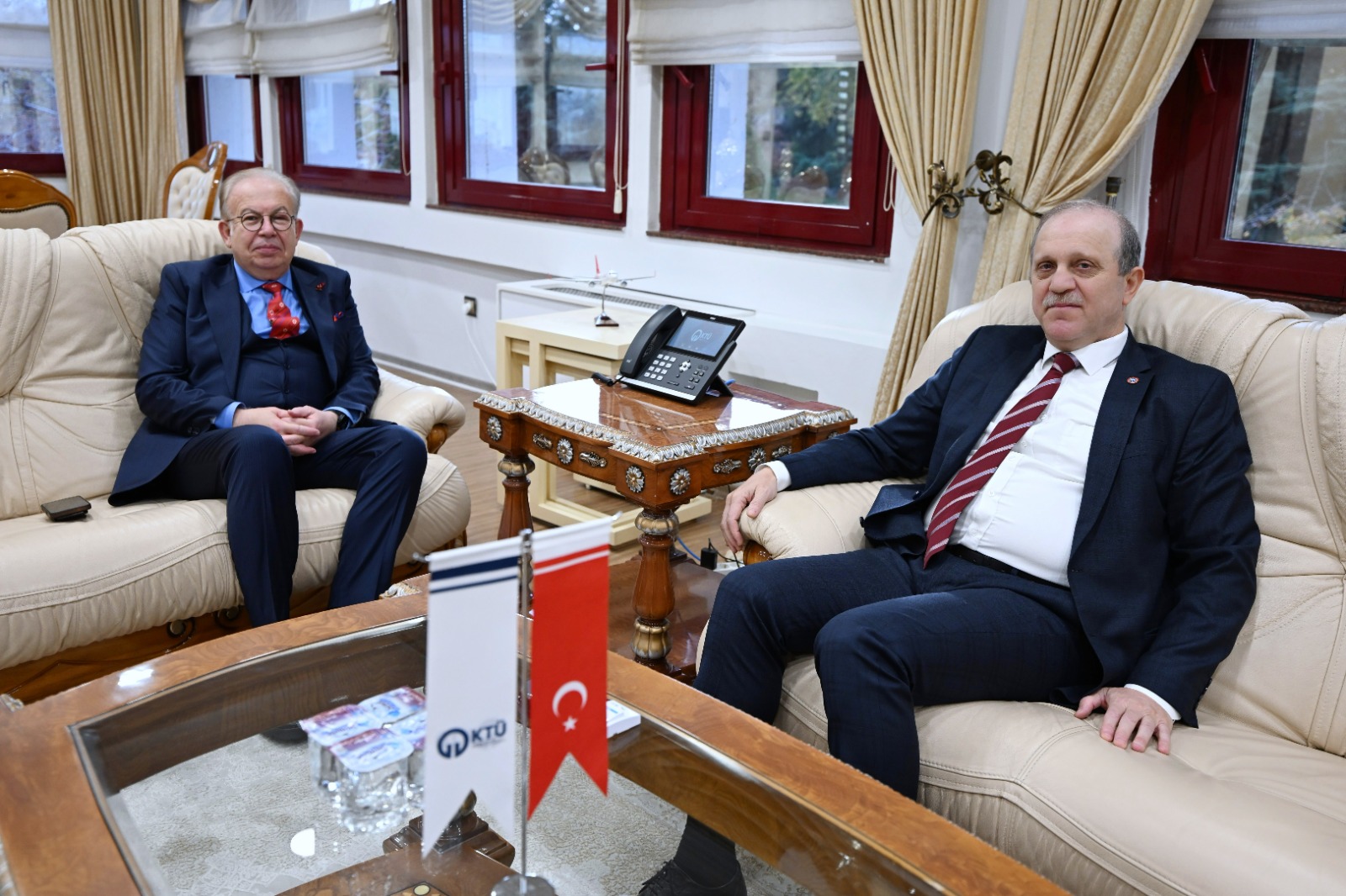 6Bfc21F2 9544 4843 91C8 A440Ad4897Ad