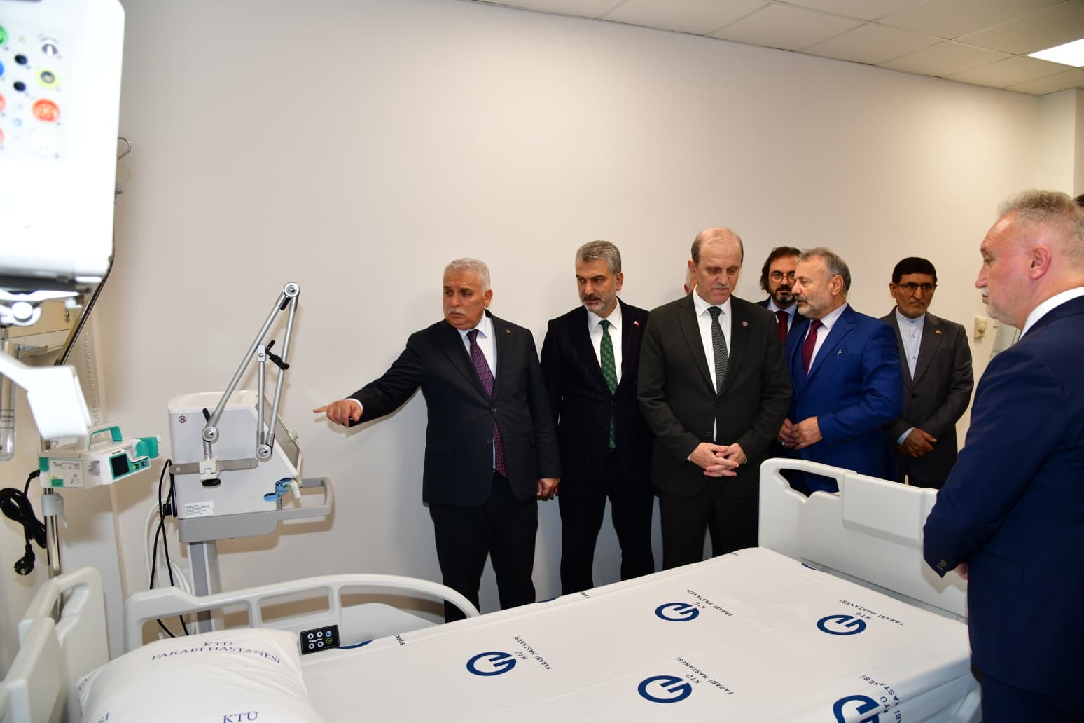 7954275E 5E46 4633 B4Ac A8D618A67Edb