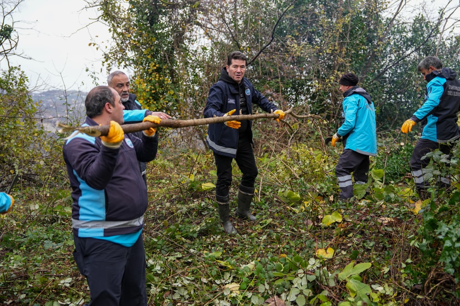 7F719E9F 4A06 4Db1 9F14 B138F003Fb1F