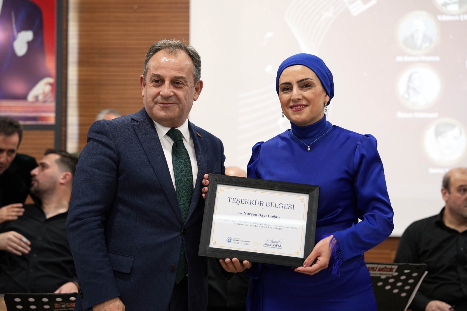 86C803C1 F7E6 47C5 96F8 D61013742B91