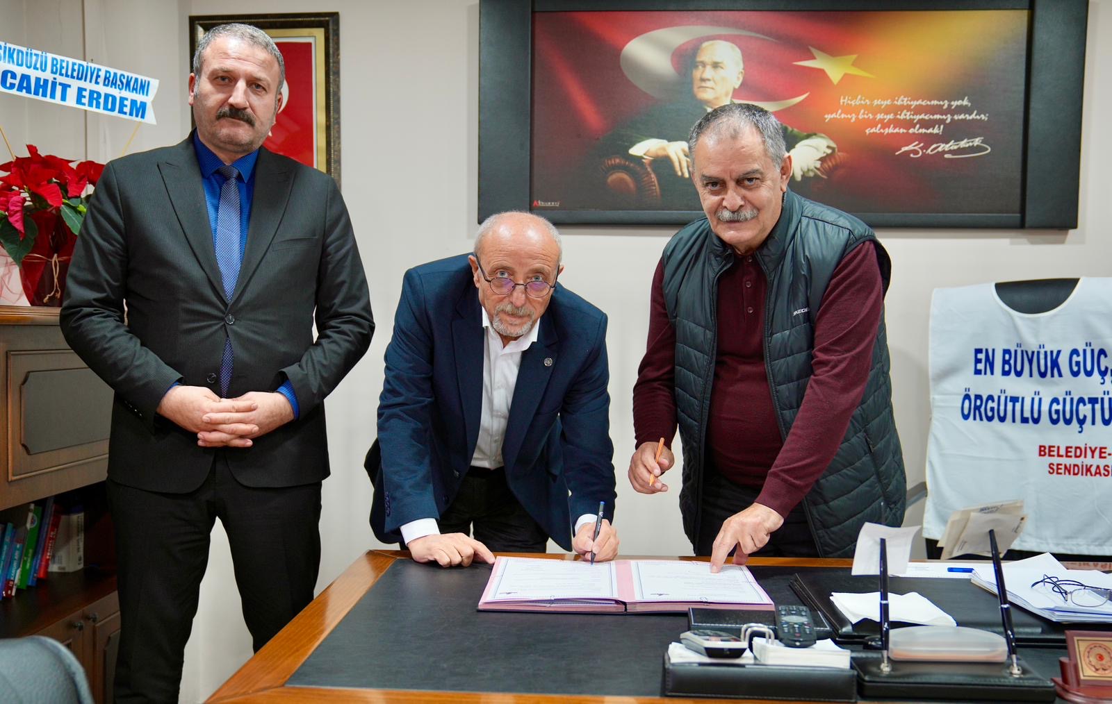 90D0169A 13F7 4224 97Fa 644C82C51De8