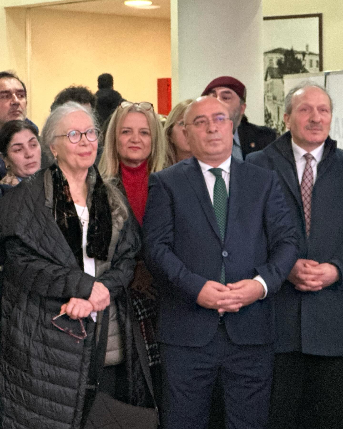 961 E4321 E2 F9 4 A28 8944 8 C F B B5 C09 A12