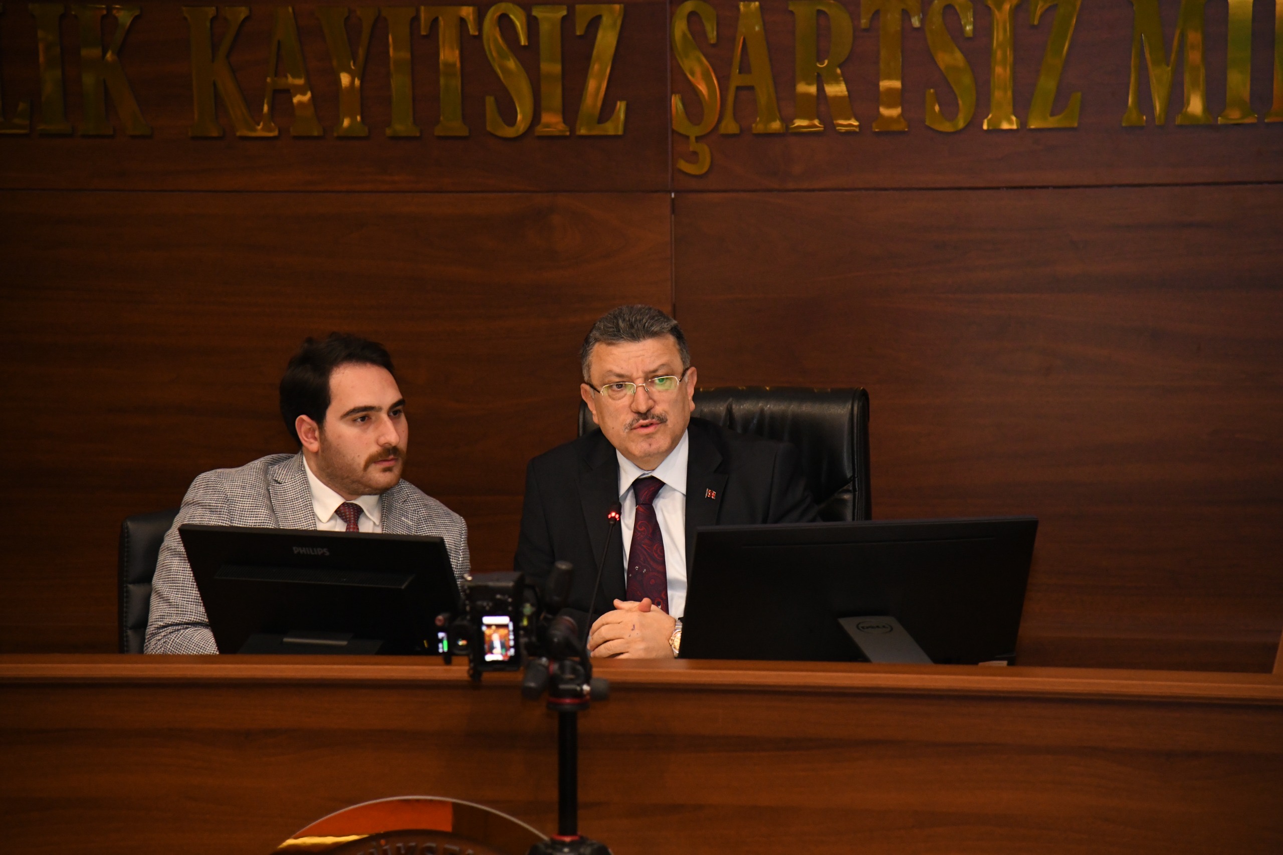 9A859B29 F4D0 4970 999E 434078E310C6