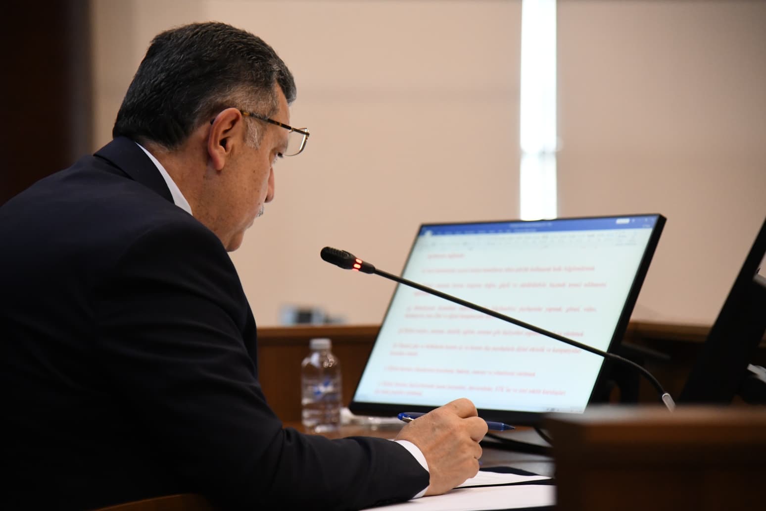 9B14C463 5Ab7 40B5 989A 08886B8D9409