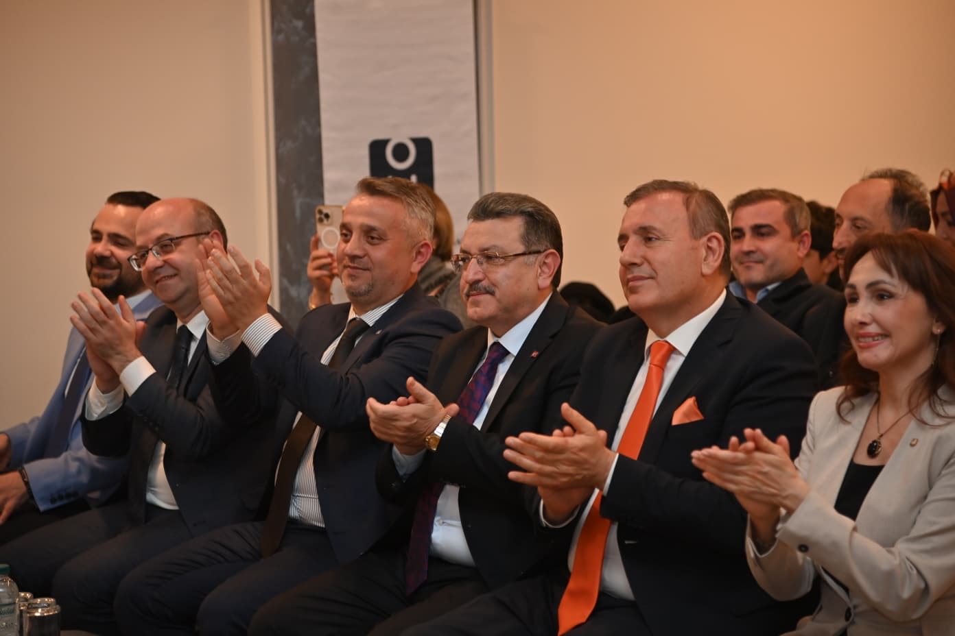 A19F4Ed8 E202 44D3 Bc2A B68267Abde58