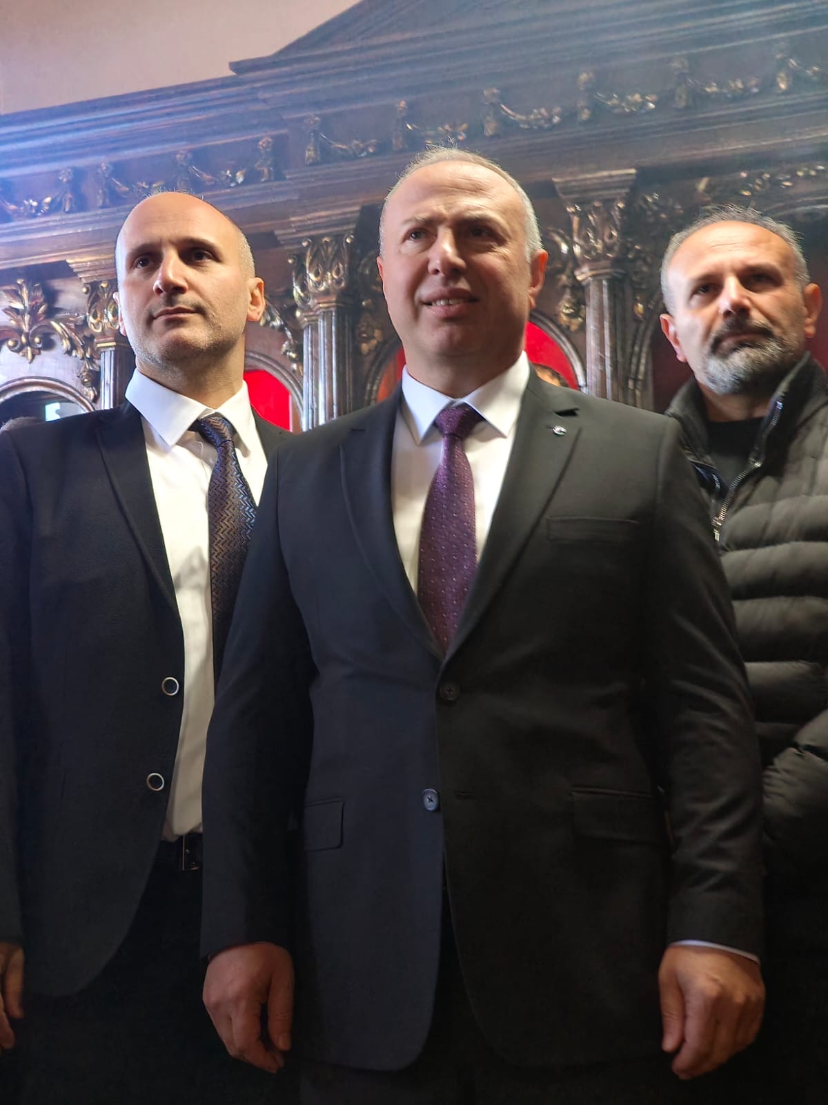 B04C5F05 3D80 4Cc4 B7Ec E839607Ef7Dd