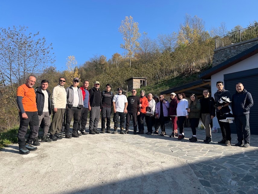 B0E0F7C0 277C 4503 8140 9E2476E832C8