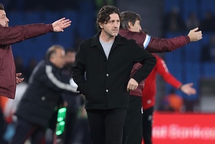 C F F63909 B B35 4001 A1 B9 A38555 B04 C4 B