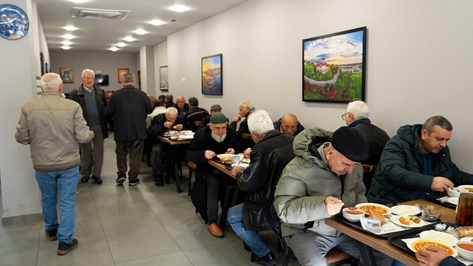 C4B40C34 8Abb 4B6E 9Bae 5936136C0Bca