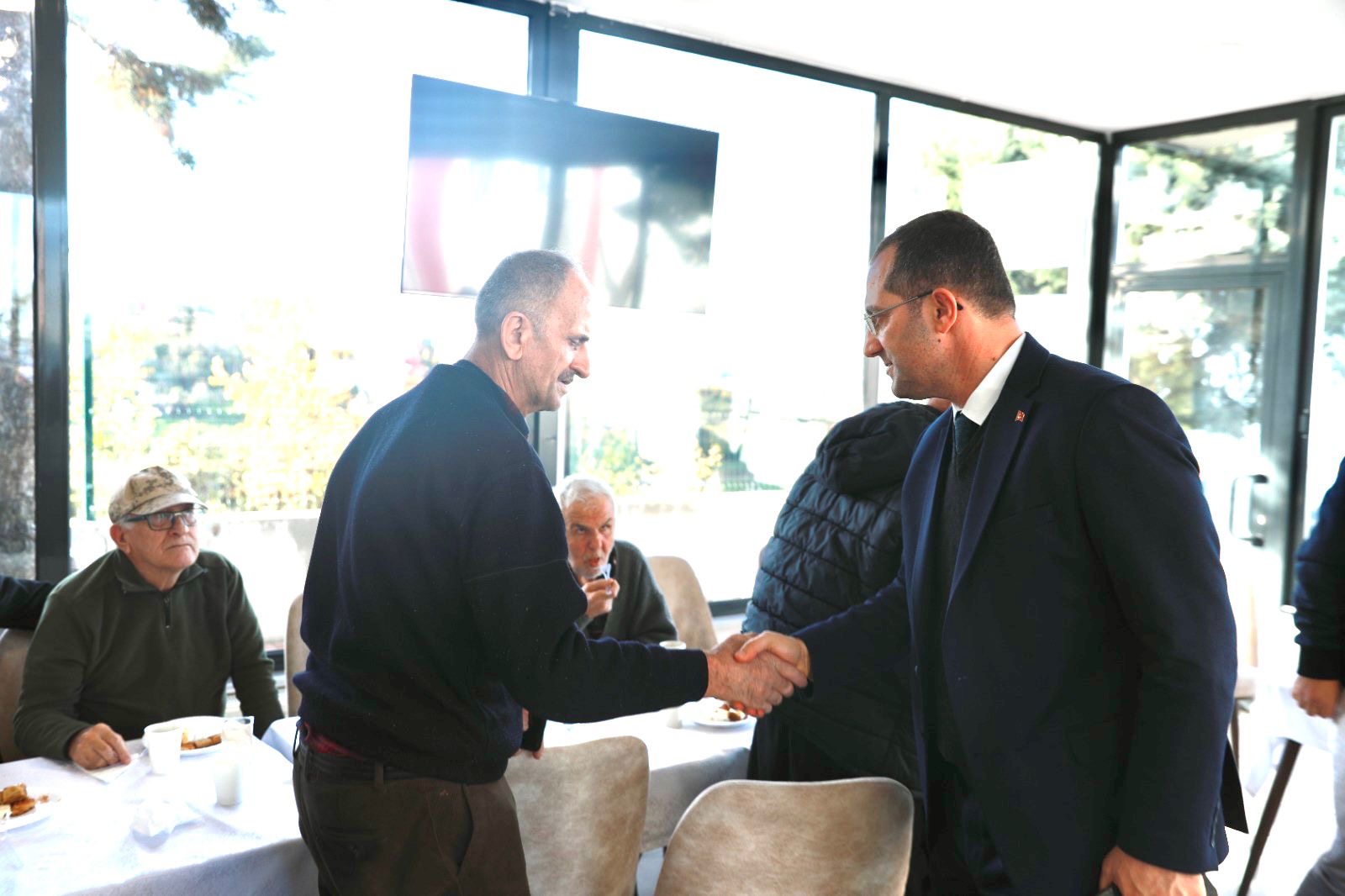 Ed74148B 3567 4Efc 8072 3E643A340Eff