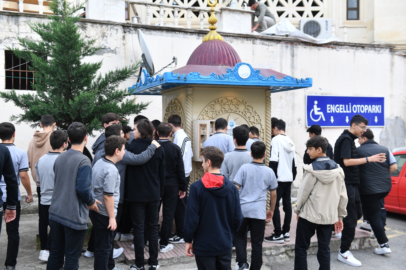 05210172 3B32 4959 9923 B1D6102901A7