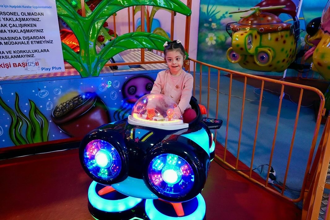 128 F E E1 F D A48 472 F B09 C E4 C A D B3 D38 D1