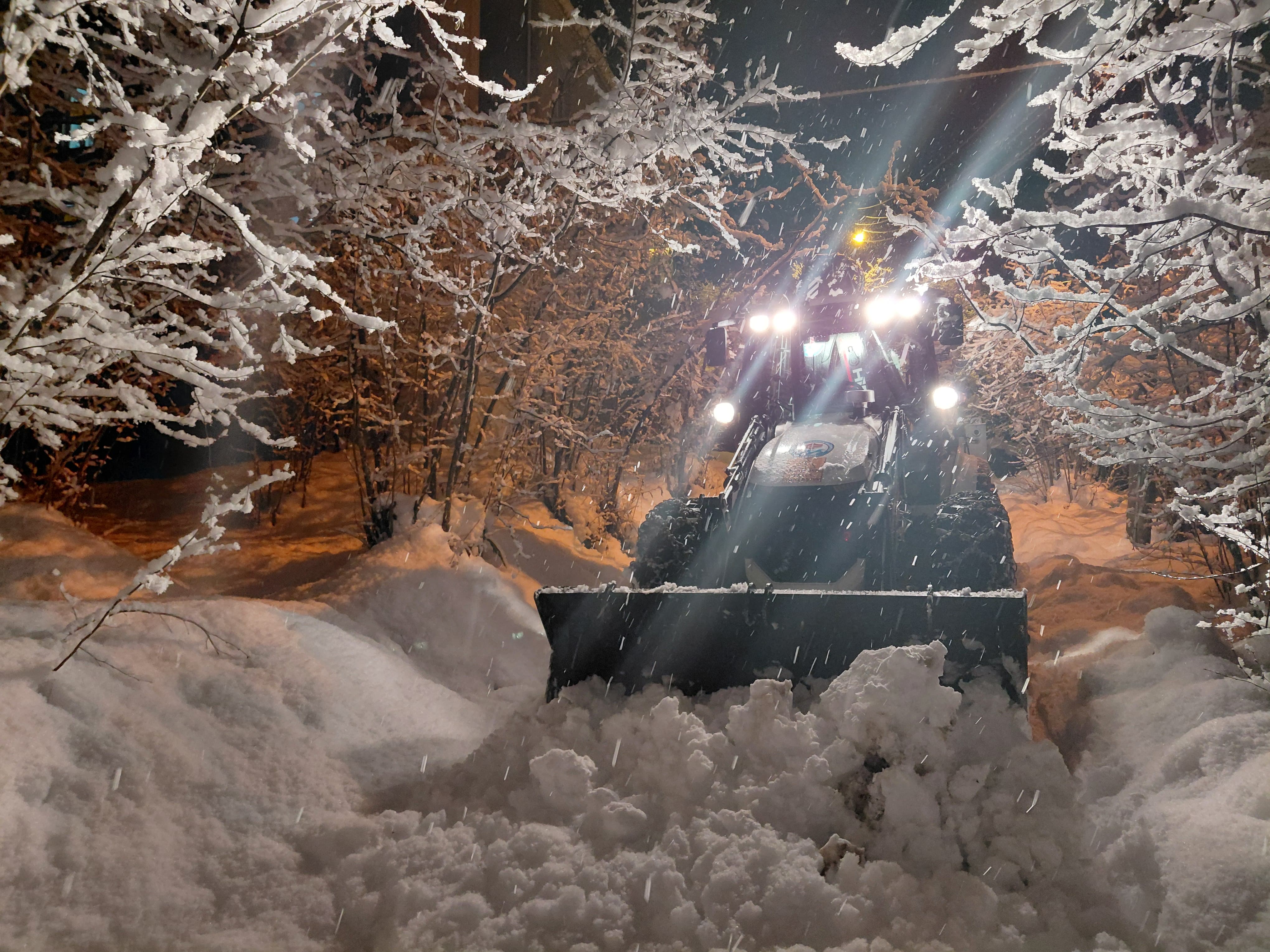 28Ad11F5 53C3 4E42 8117 1668E35889Bc