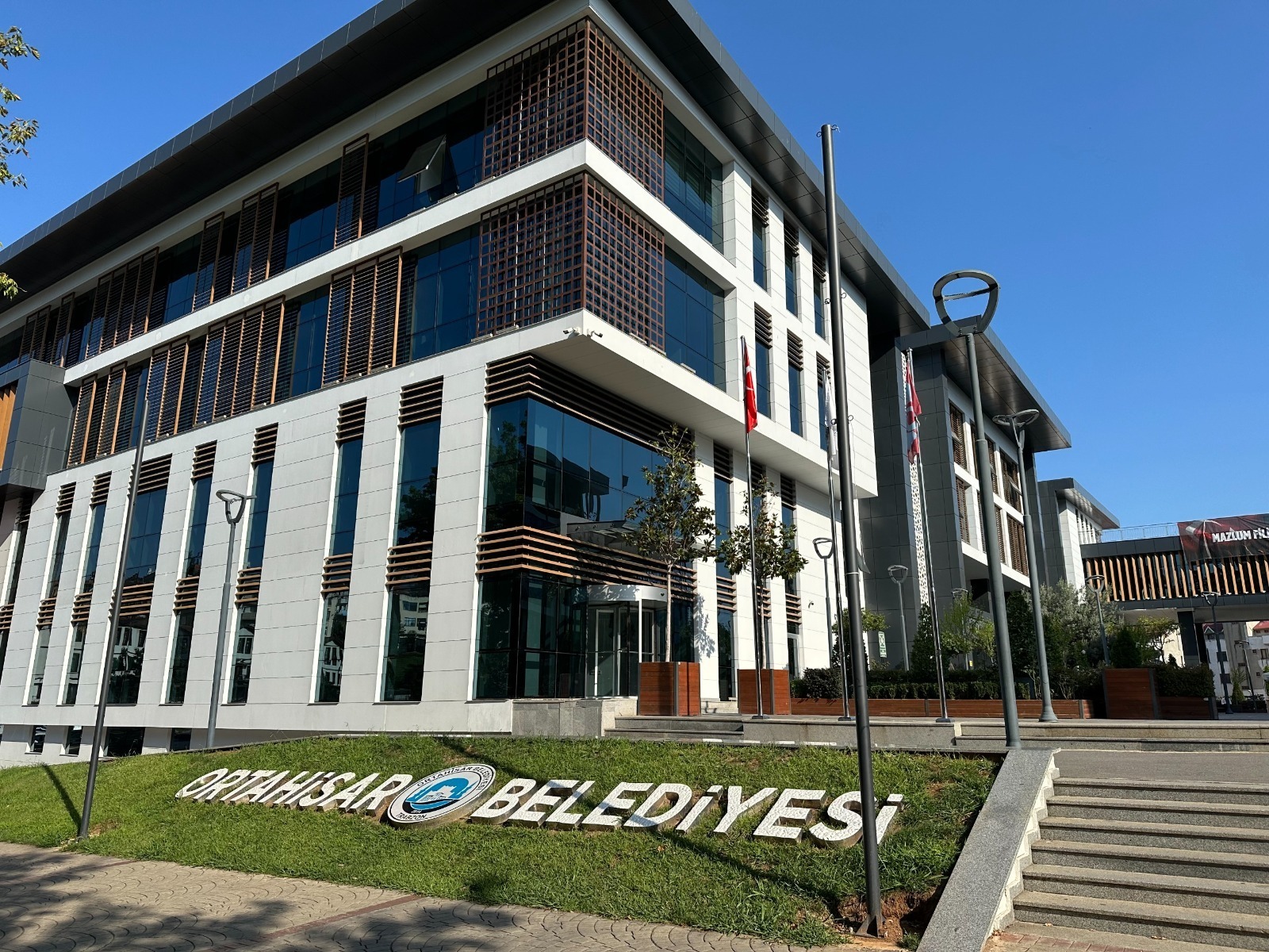 31C532Fc 169D 40Ab 9Eee 30794Ceeb196