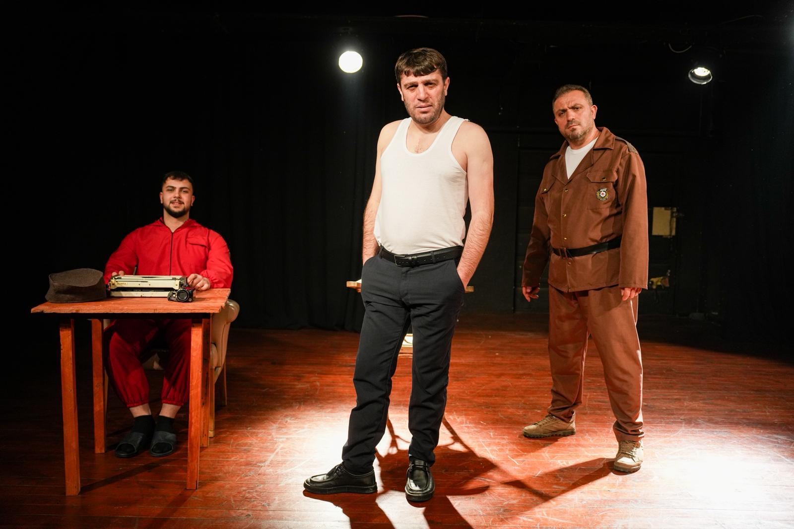 39138293 A92A 4C81 9422 D556B7E39B04