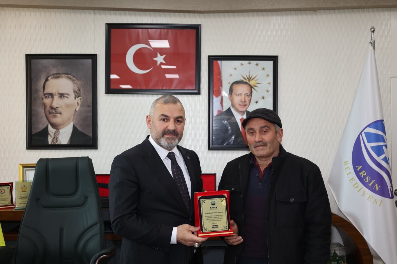 3Aee785A 1Eac 4079 93D9 8Ed84783Bf51