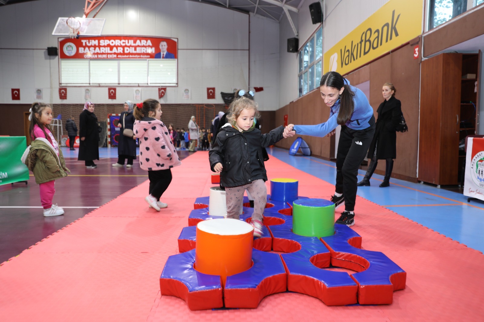 5A3A7C94 Ca41 473F B592 Efebbda6Aa22