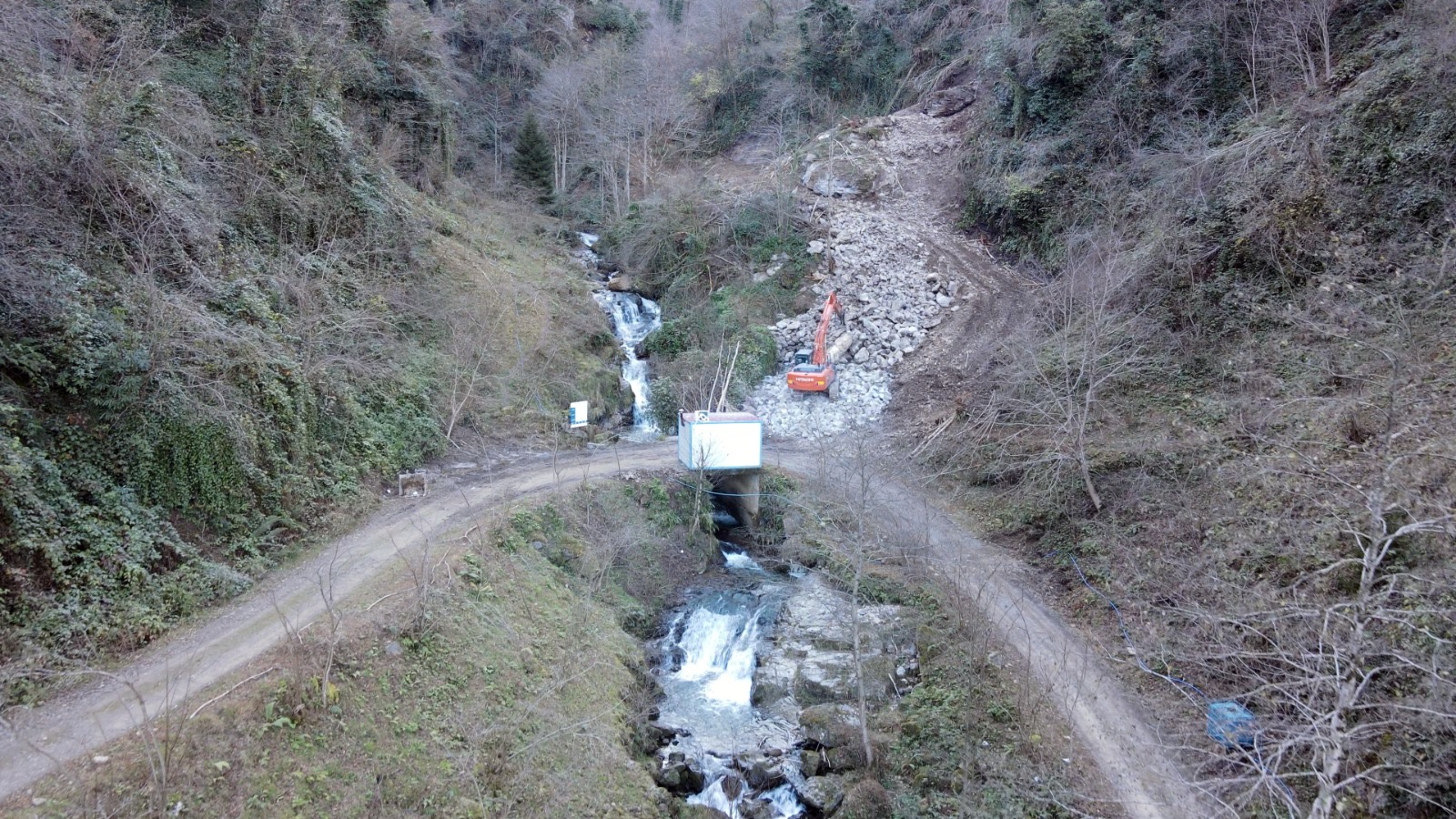 6D034794 E7Ce 4B51 B670 E7E63F5Ed07D