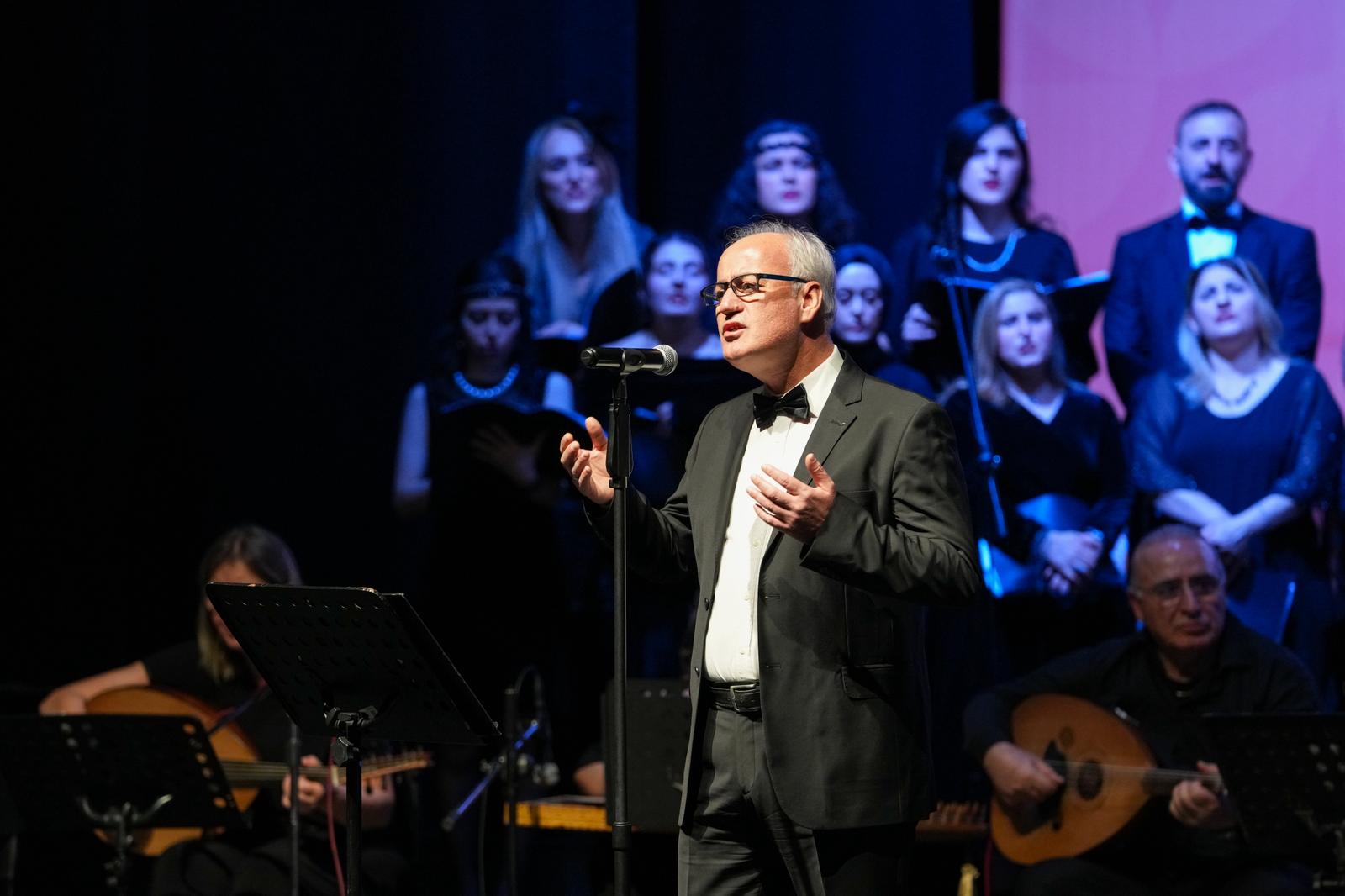 9B0Ba4E4 3246 47Cb 9E62 C01796191B1E