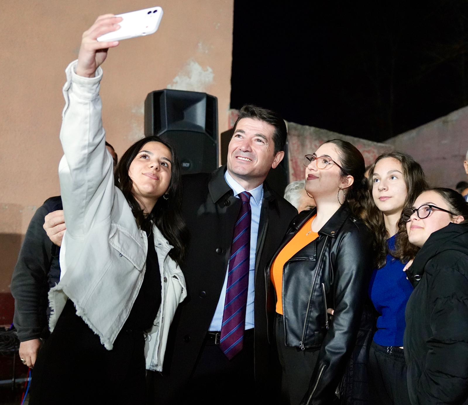 Ab6Fa861 3C6A 4309 B53E Eb399358420B