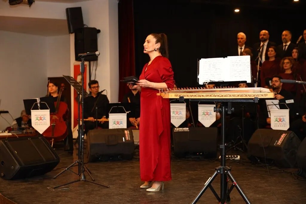 B04Edf8D C4C3 476F 8Aed 4F268B359F70