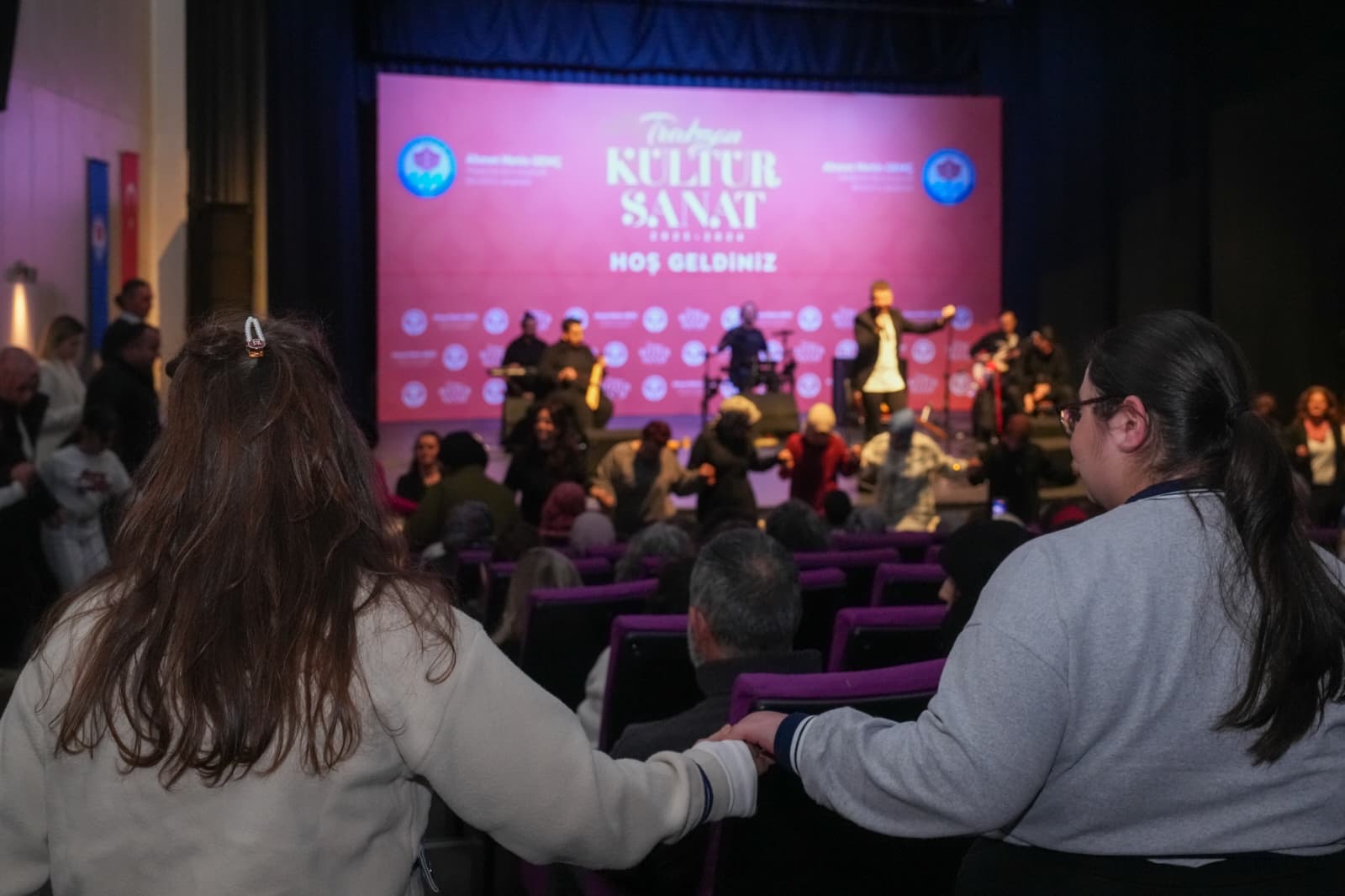 D0Ef8353 6D4B 4037 8858 06Bafd29C77B