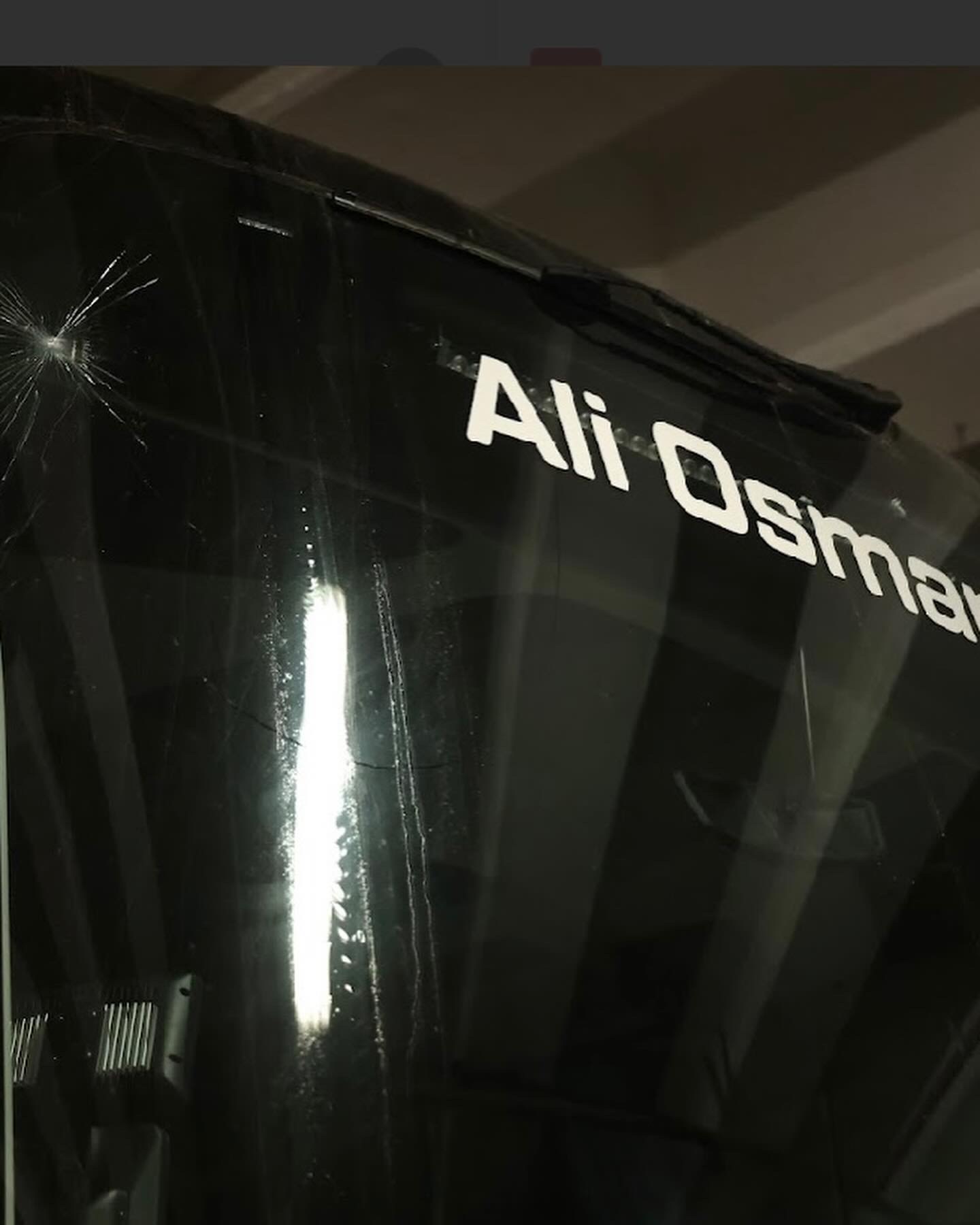 F D28 B2 F0 F327 4 A01 81 F E E34834285 B7 D-1