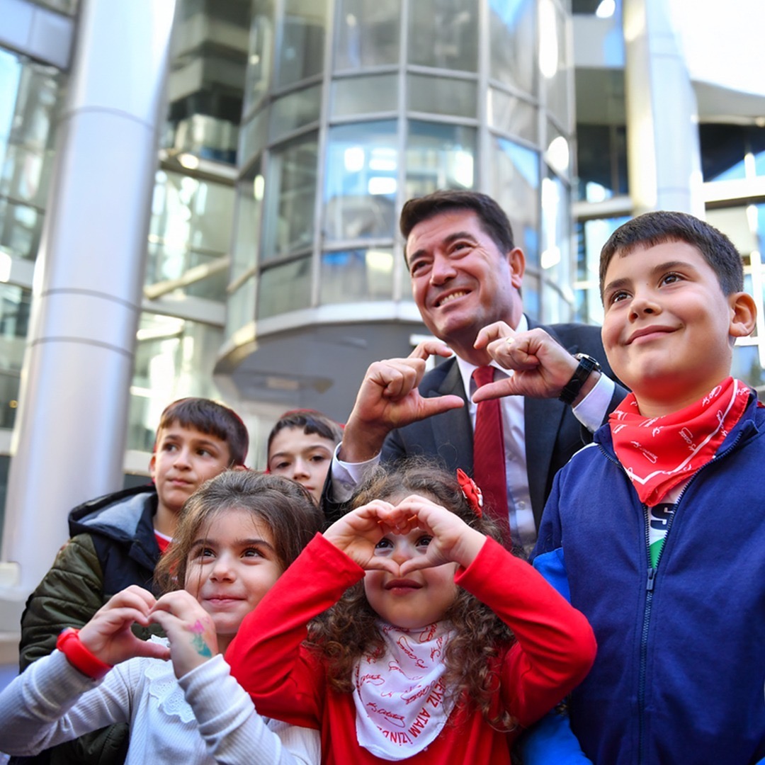 F38F0628 4Ac4 4B65 Ade4 6D3A32D4D16D