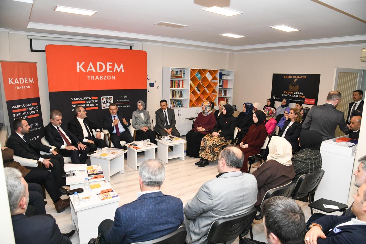 30783Ee0 4732 4E0D 9D34 1C1F863F18Eb