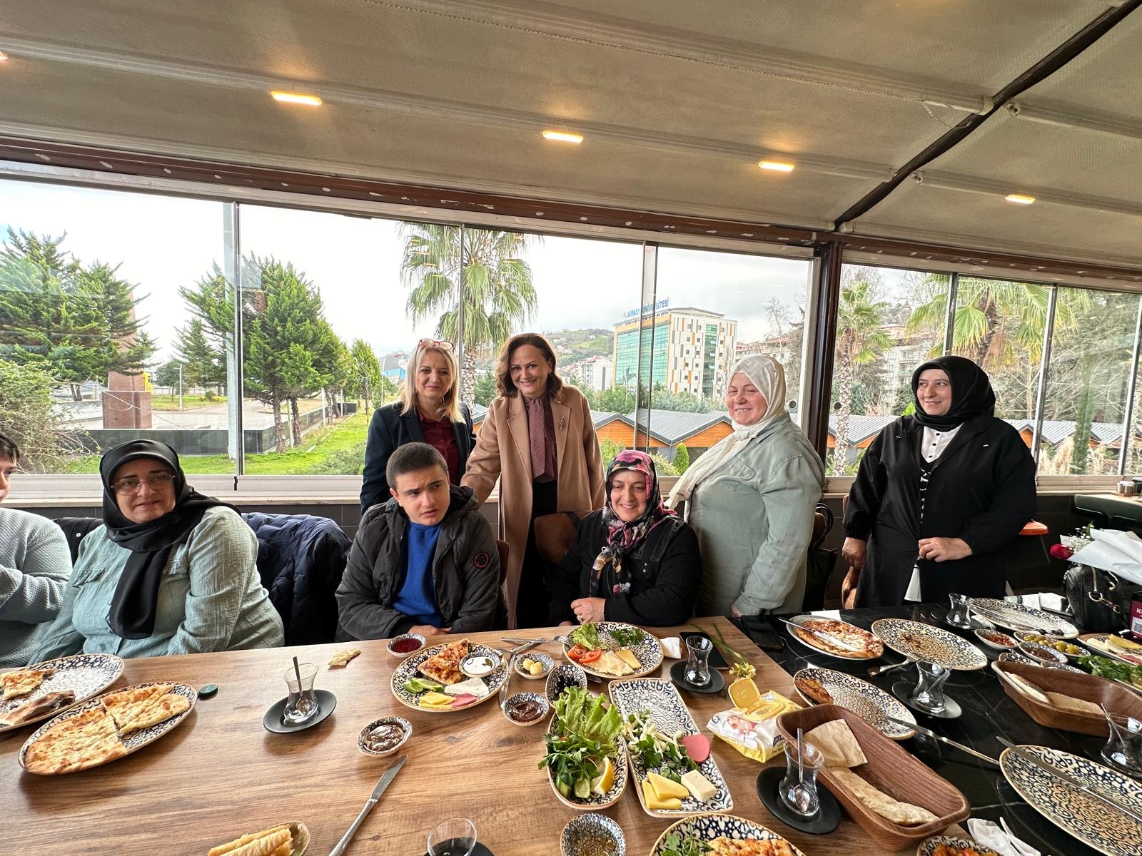 340D44C0 6447 48E1 B08D 1C619Cd2A086