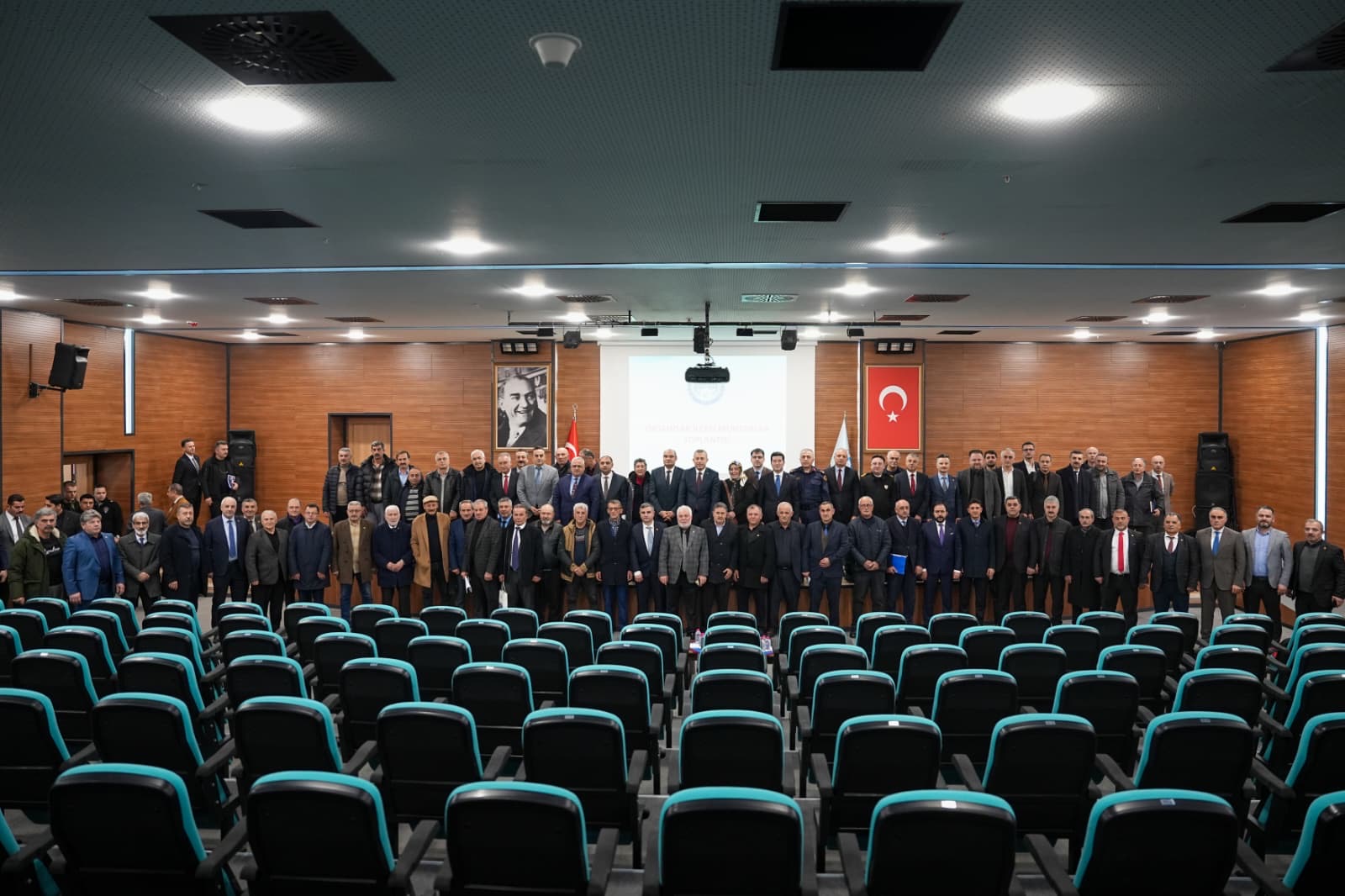 39450Bdb 58C0 4956 8563 487203Fd7D22