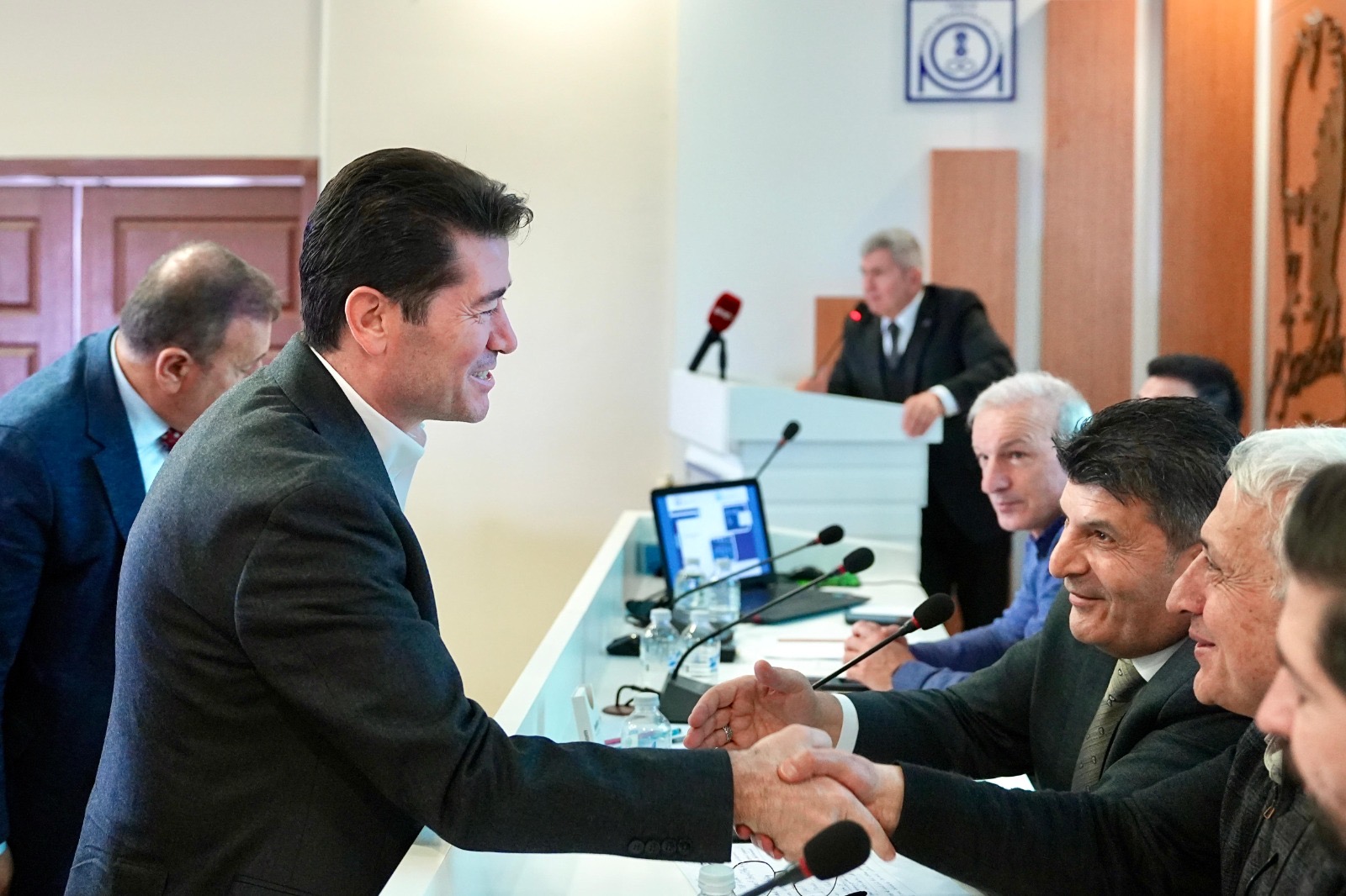 3Da028Ac 3856 48B3 Bb24 18F3A653B7F0