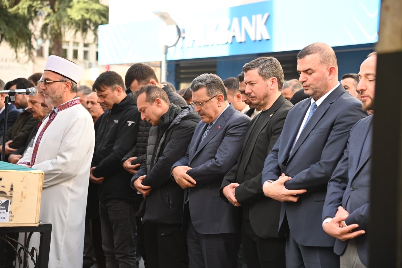 4101C044 78E6 41E5 93D2 Df29F8A194F3