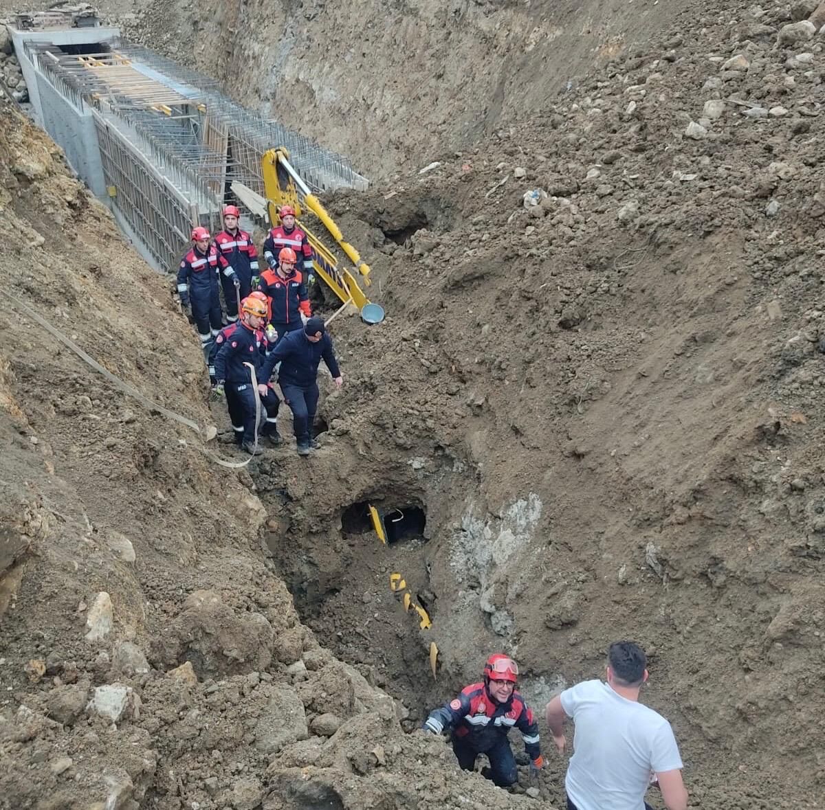 44Da97Fa 523A 40A4 A72E Ce500F8D6B50