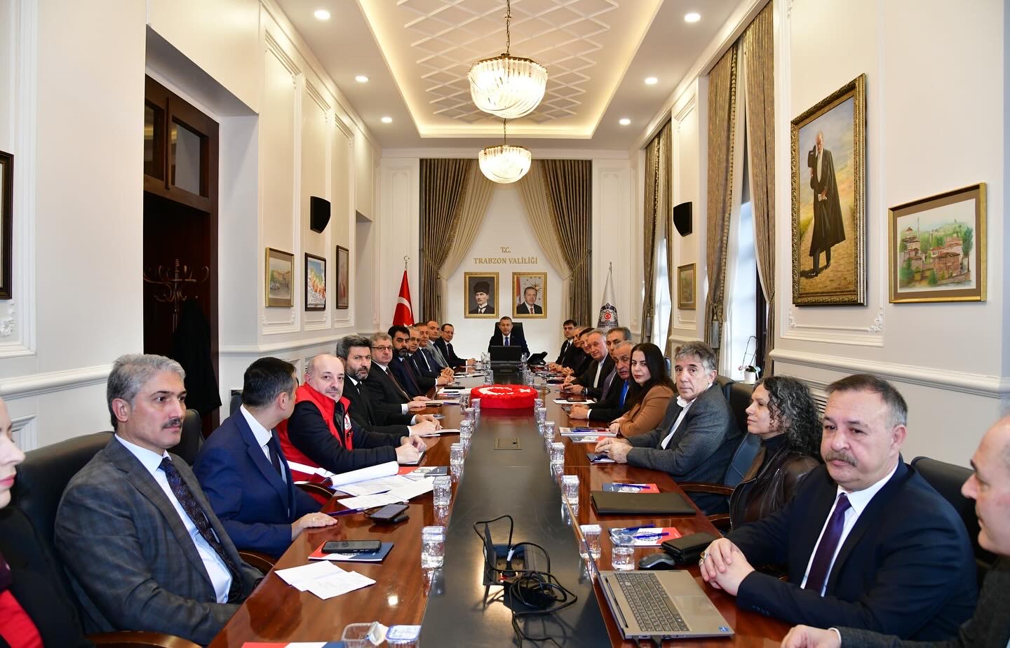 5 D E C A E C5 5141 42 E D 9748 3 A03 F45 F41 E3