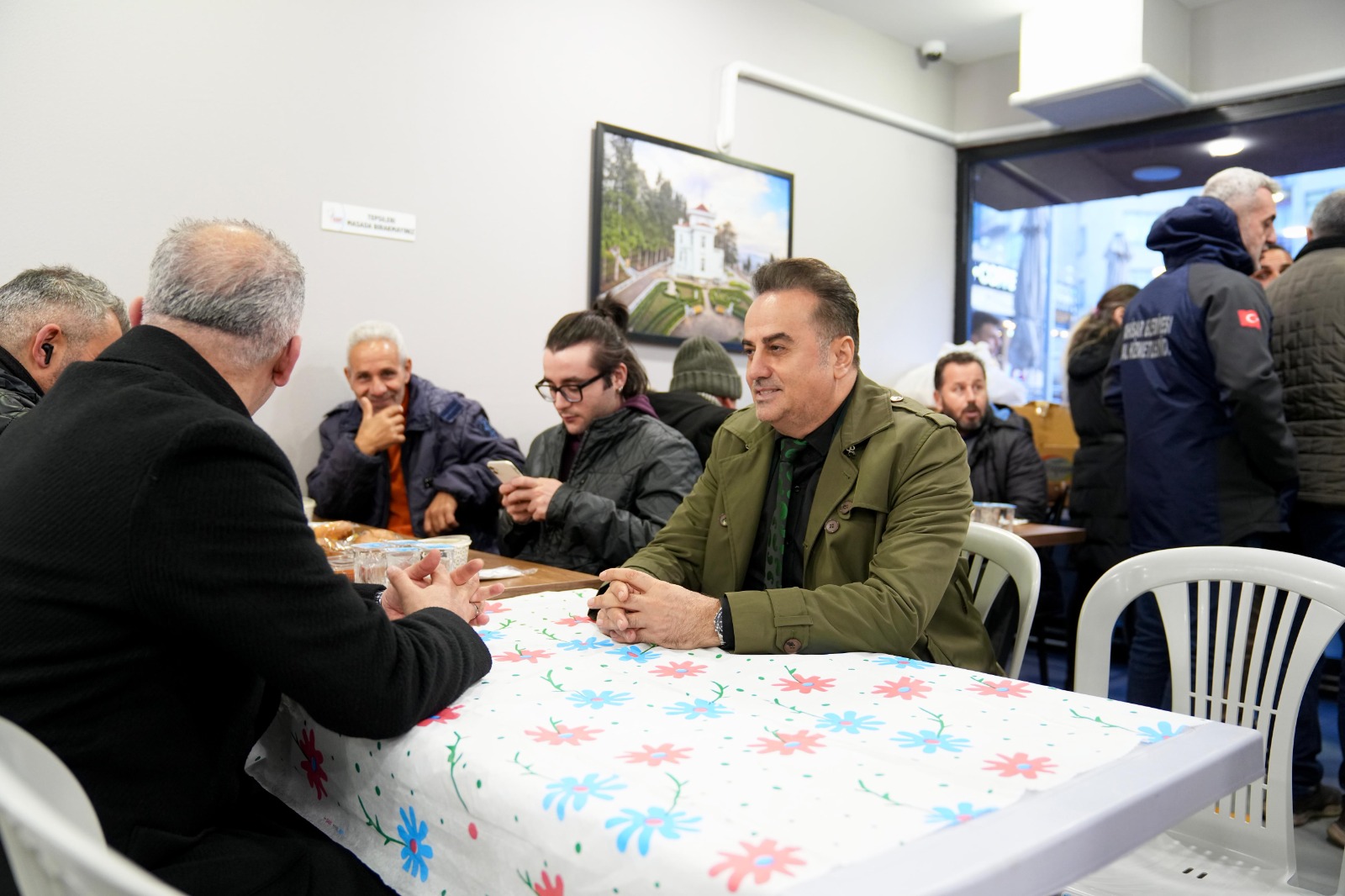 5B64F8E4 Cd98 47Dc Be4A 7Ead2020166E