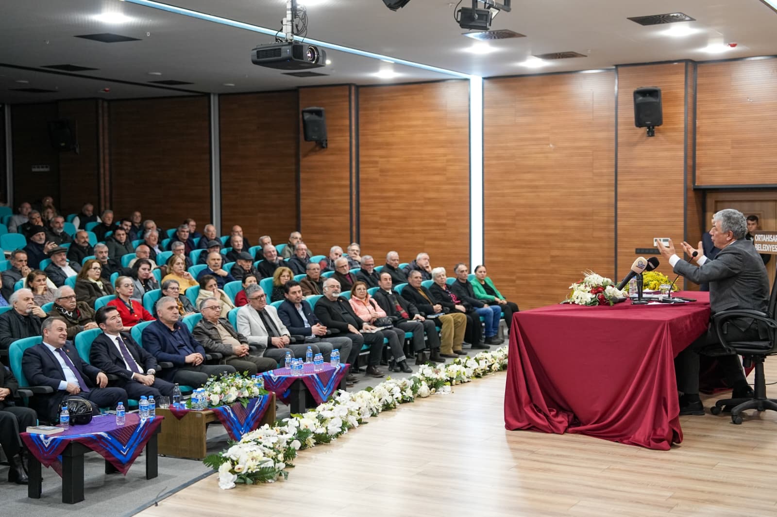 6Ab004Af 74Af 4C3D 8043 A4153041B6Ff