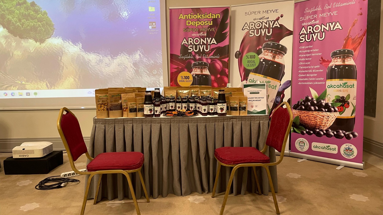 9B8C8E1E D6C5 41Ff A67D 95022Ff8C7Db