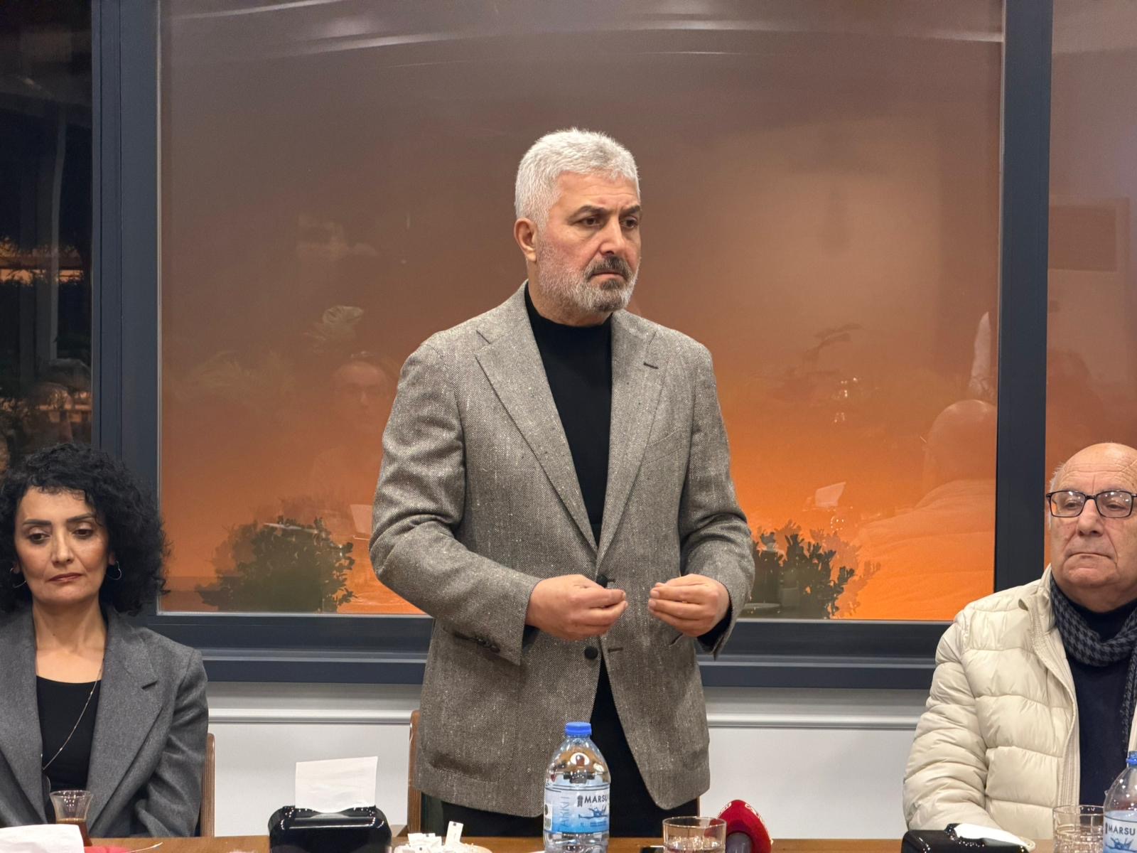 Ac2E552E B0E9 4594 8D25 9Bda592055E3