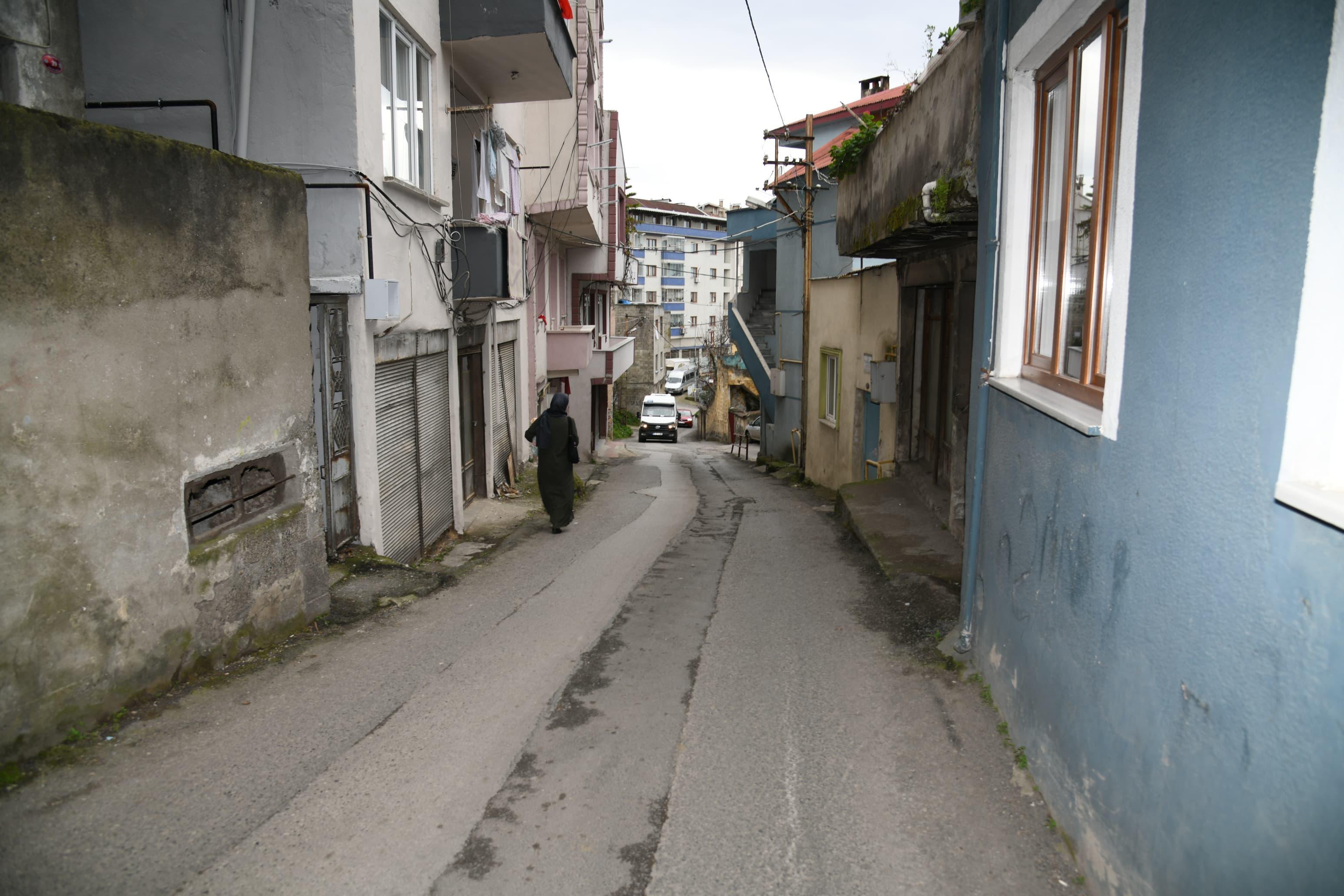 B83E40C7 8B14 4F84 A938 C4F45E9Fc672