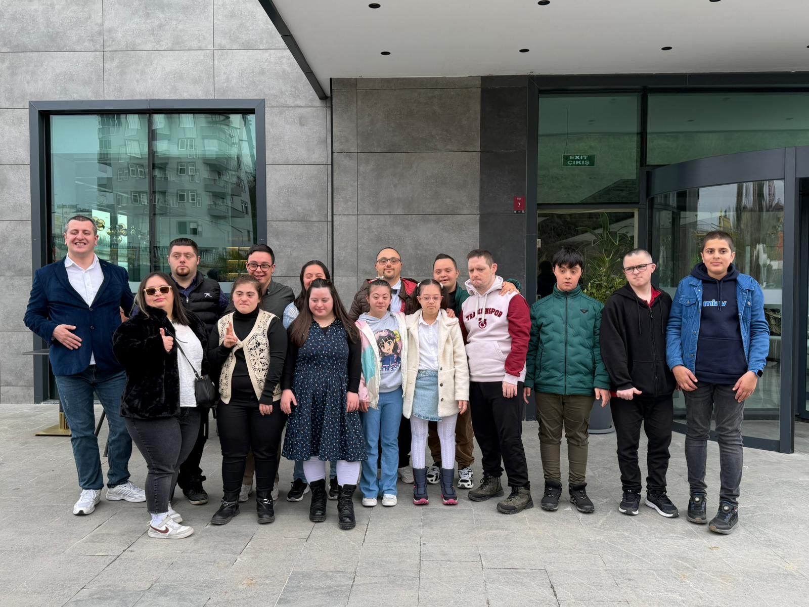 C3980B87 Ee7B 4A76 B988 D388D0D01Db1-1