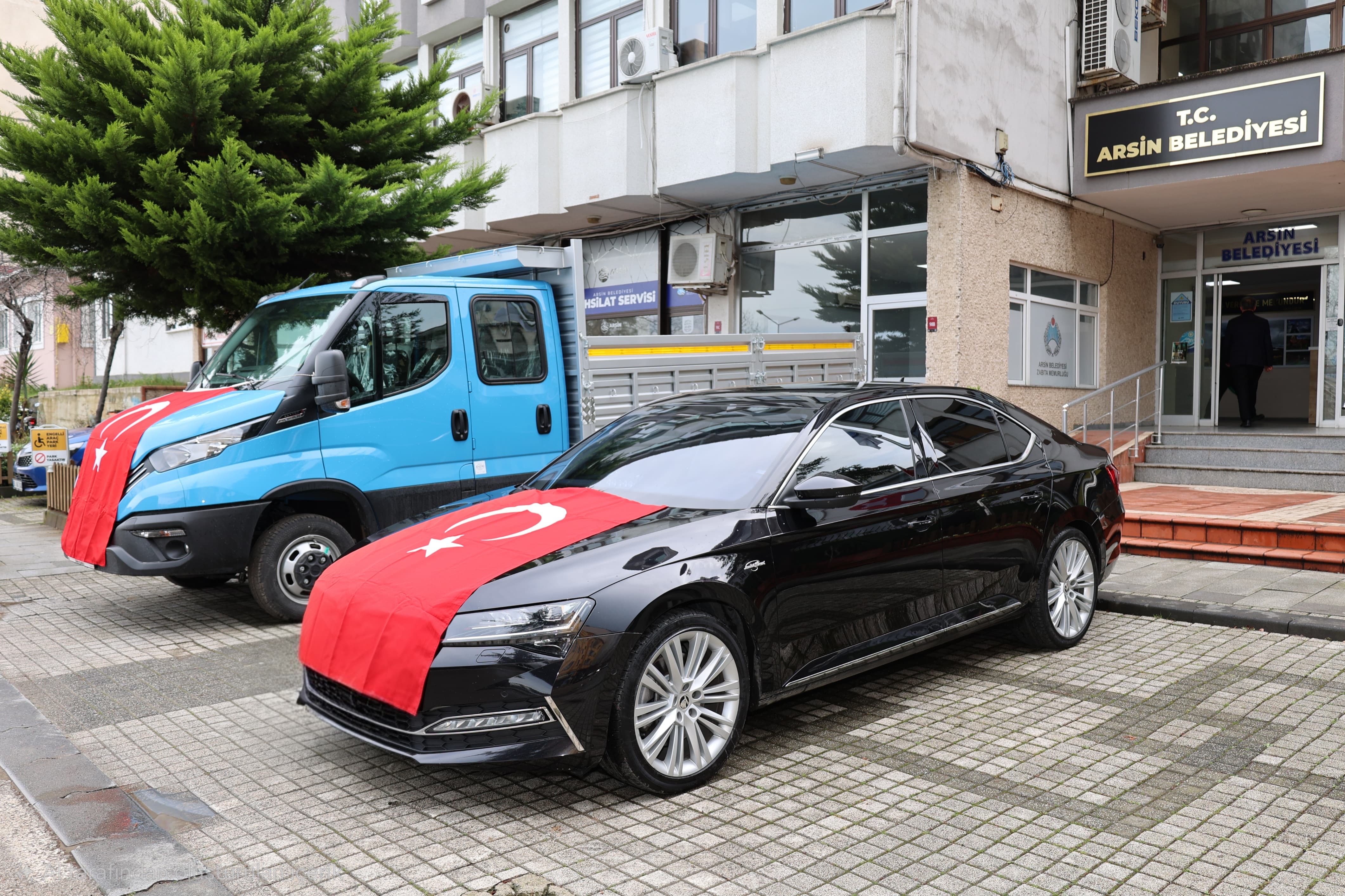 C800A767 1120 402B 8B9E Ac70B2644653